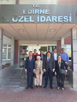 ŞEHİT AİLELERİMİZ BAŞIMIZIN TACI.